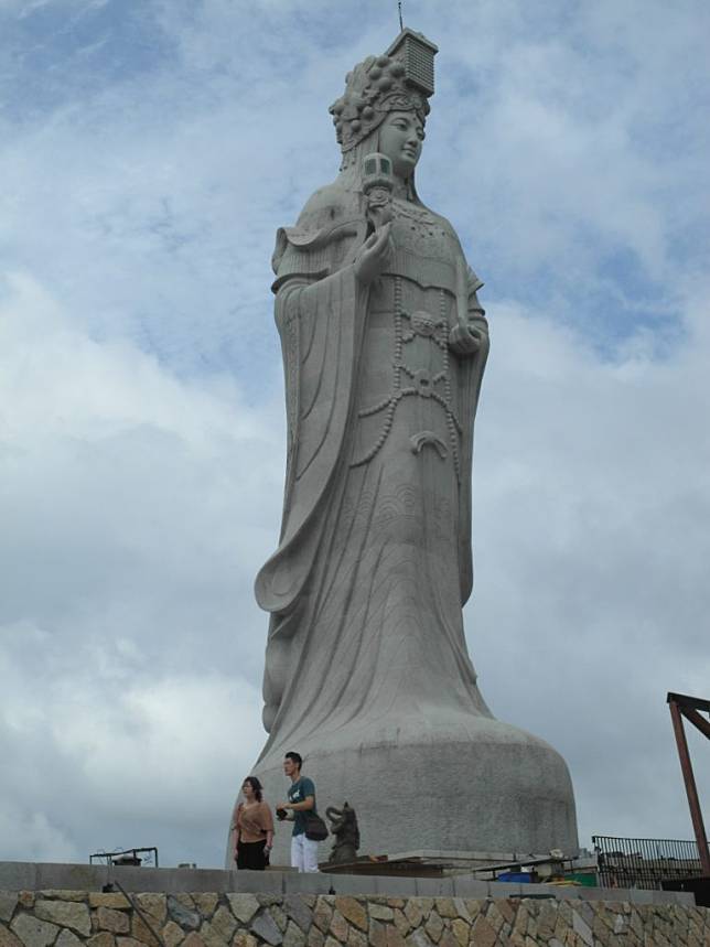 媽祖巨神像。（中華旅行社提供）