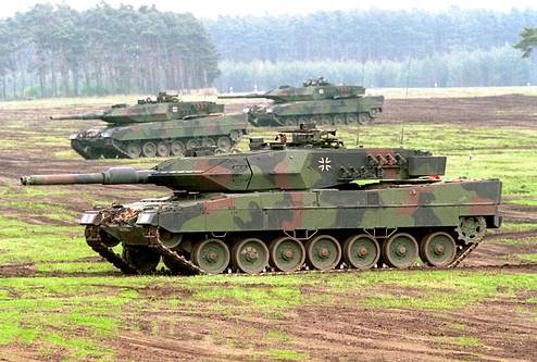 德國一直稱要軍援烏克蘭，但遲遲未交付坦克給烏軍。圖為有歐洲豹之稱的德國豹2主戰坦克。   圖 : 翻攝自royhaaland.net