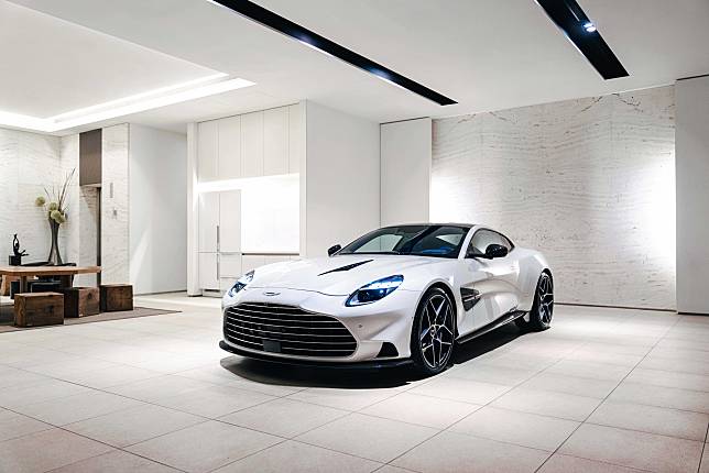 全新Aston Martin Vanquish  王者再臨 馭勢而生