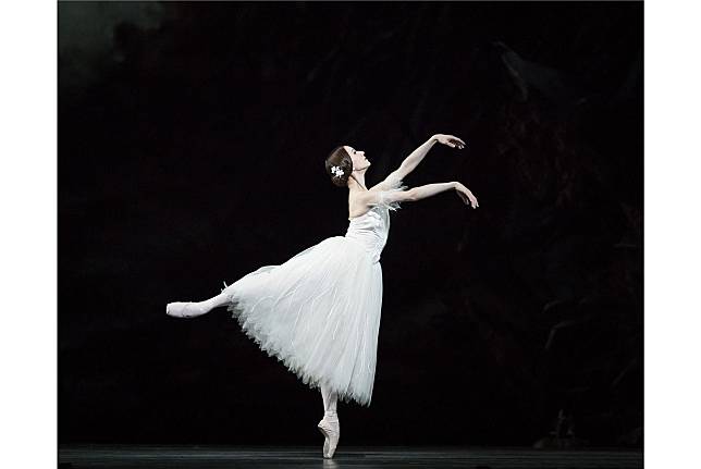 2018「國際芭蕾舞星在臺灣」，邀請7大芭蕾舞團12位芭蕾明星，宛如奧斯卡典禮陣仗。（黑潮藝術提供）