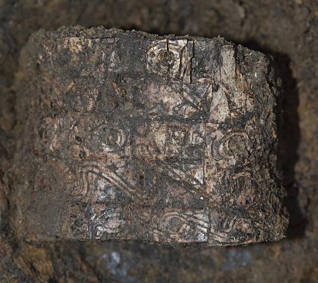 This undated file photo shows an ivory artifact unearthed from a tomb in the Wangzhuang ruins in the city of Yongcheng, central China's Henan Province. (Xinhua)