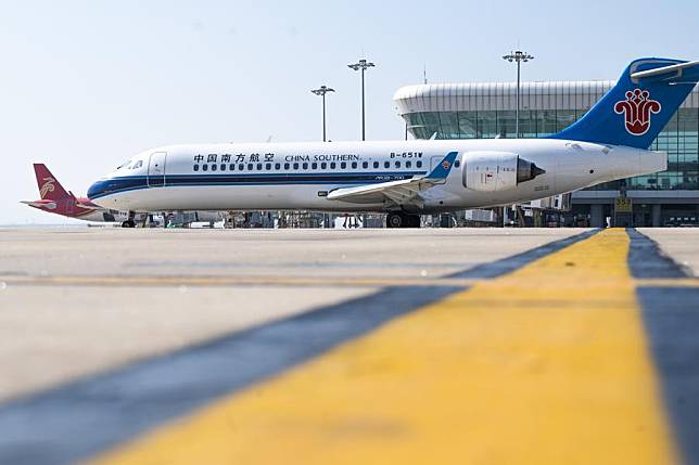 A China's homegrown ARJ21 jetliner is pictured at Wuhan Tianhe International Airport in Wuhan, central China's Hubei Province, Oct. 25, 2024. (Xinhua/Xiao Yijiu)