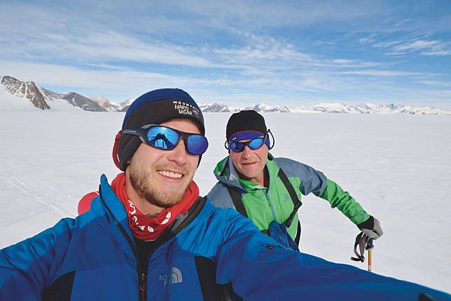 Polar adventurers Barney (left) and Robert Swan