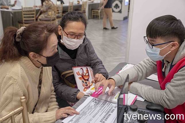 桃園市政府就業9/24上午10點至下午2點，於中壢區海豐海鮮餐廳辦理「就業找出路 相挺有頭鹿」現場徵才活動。圖：就服處提供