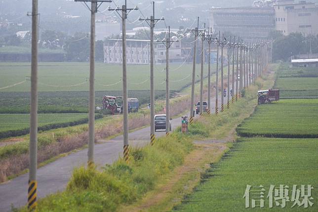 屏東內埔鄉⽼埤農場在農業部眼中是「優良茶園」，但在業者眼中卻是虧損元凶，欲申請當中的200公頃改種「太陽能」。（攝影／鄭國強）