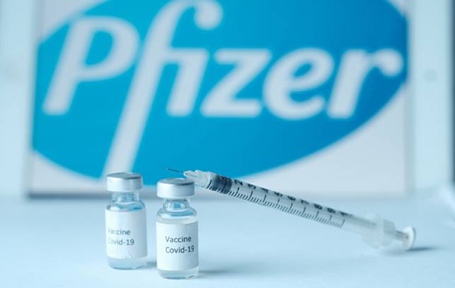 巨乳症 19歲少女注射新冠疫苗引發巨乳症胸部在半年內增大4倍| 國際on LINE | LINE TODAY