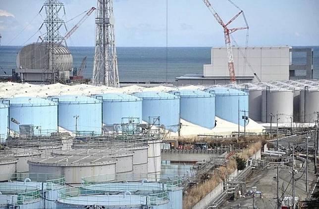 東電昨公布，福島第一核電廠積存的核處理水，排放量進度超乎預期，已減少相當於16座貯水槽的貯水量。（翻攝自yomiuri.co.jp）
