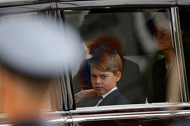 喬治王子現年9歲，是英國王位第二順位繼承人。（AP）