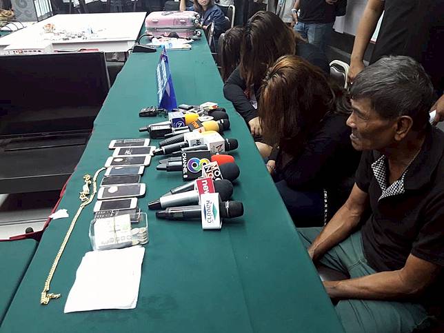ตร.191 แถลงจับกุมแก๊งค์กรีดกระเป๋าชาวกัมพูชา ก่อเหตุย่านประตูน้ำ