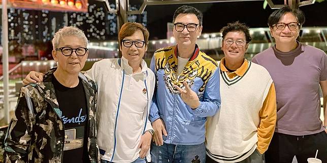 溫拿五虎難得合體。（鍾鎮濤微博圖片）
