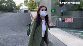 林宜瑾快腳步離開，並表示：「我坦坦蕩蕩，相信法律會還我清白」。（圖／翻攝畫面）