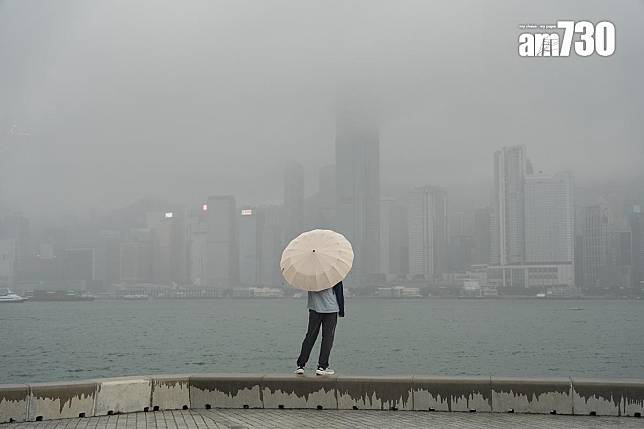 本港今日繼續有雨。(資料圖片／林靄怡攝)