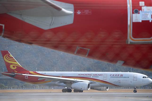 Punitive action will not be taken by the government against the financially stricken Hong Kong Airlines after the carrier met a deadline to secure capital. Photo: Winson Wong