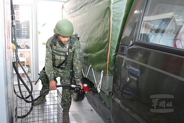 陸軍四支部補油庫臺南油庫實施「第三類補給品預置分屯」演練。（陸軍四支部補油庫臺南油庫提供）