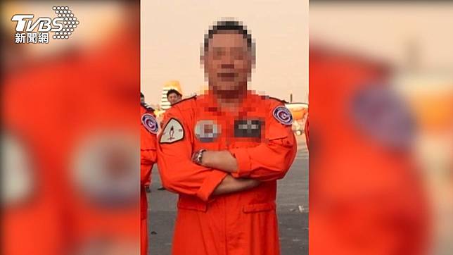 空軍官校資深飛行教官遭爆料，酒駕帶外遇女返營區，當事人否認。（圖／爆料者提供）