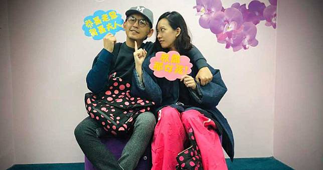 黃子佼與與孟耿如登記結婚...曾寶儀大方獻祝福　網讚大器！