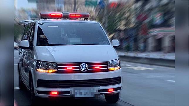 醫師比工程師高薪？10年名醫揭薪資真相...內行點「這選擇」才是終極目標