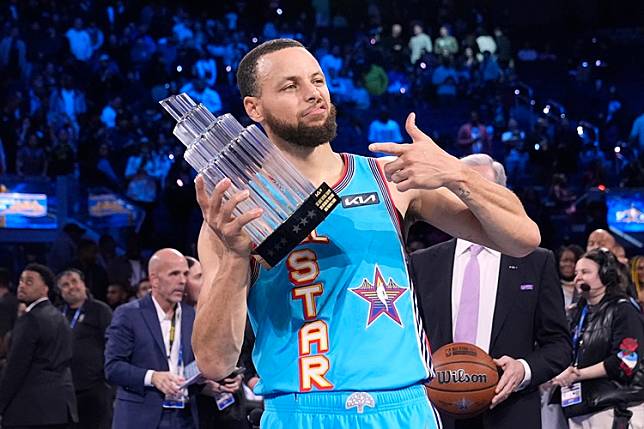 全新賽制的全明星賽Team Shaq奪冠 　地主勇士Stephen Curry獲選為MVP