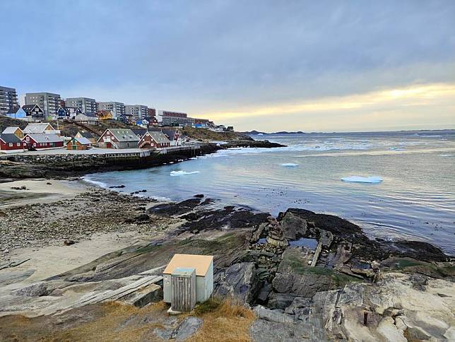 This photo taken on Oct. 19, 2024 shows the scenery of Nuuk, capital of Greenland, a self-governing Danish territory. (Photo by Luo Yizhou/Xinhua)