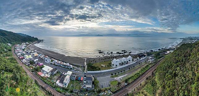 宜蘭景點-外澳飛行傘基地