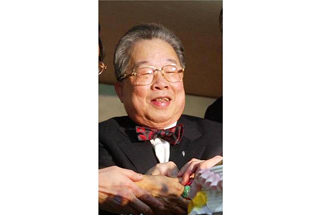 臺北榮總18日證實，高齡95歲的前衛生署長施純仁，到院時已無呼吸心跳，疑為急性心肌梗塞，急救後仍不治。 （中央社檔案照片）