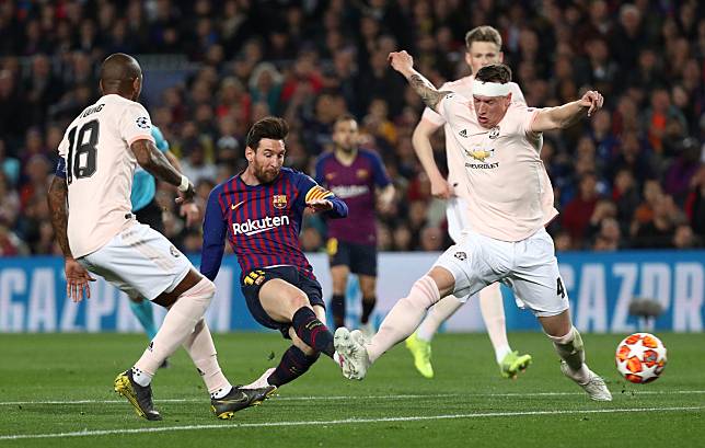 Champions League Quarter Final Second Leg - FC Barcelona v Manchester United