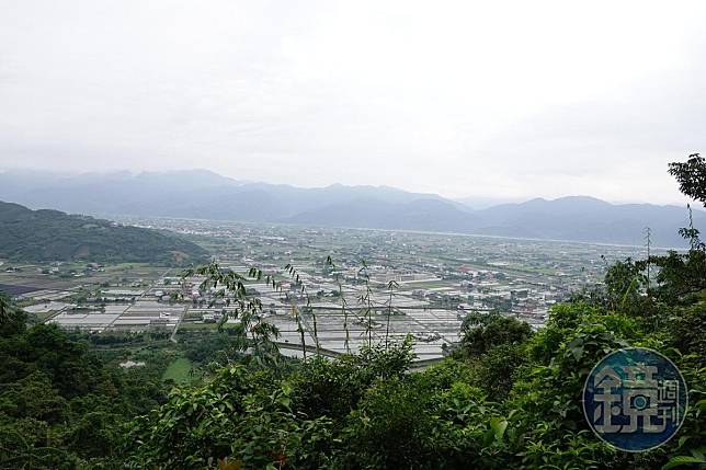 圖為由酒店位置俯看整個蘭陽美景。