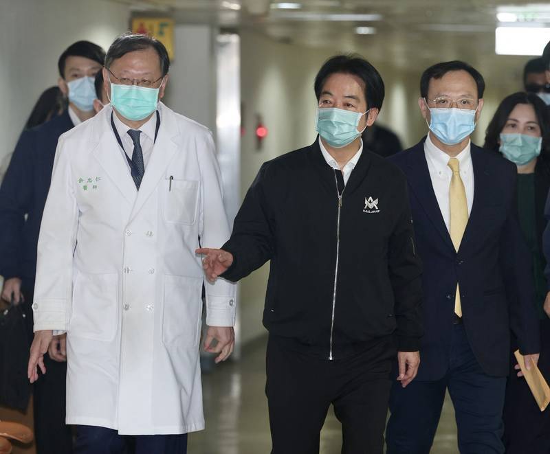 賴總統探視北市隨機襲擊事件傷者(圖) | 中央通訊社 | LINE TODAY