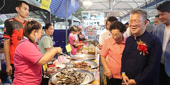 เริ่มแล้ว “เทศกาลปลาทูอร่อยที่ท่าฉลอม” ครั้งที่ 12 ณ ริมเขื่อนวัดสุทธิวาตวราราม