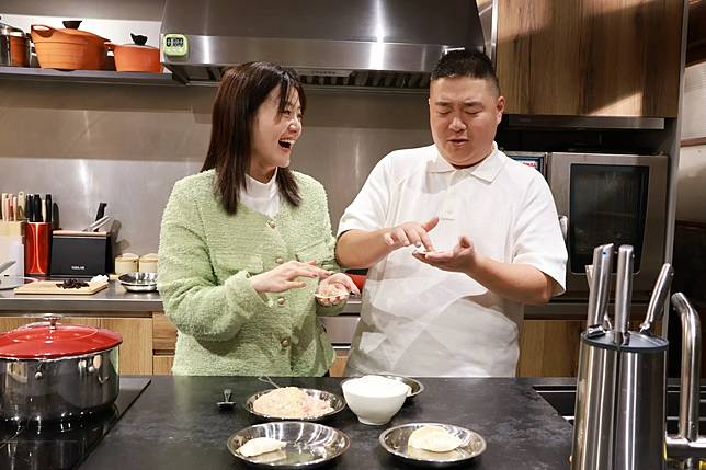 元祖螢幕CP合體！楊小黎、郝劭文30年組合掀回憶殺　恩師朱延平驚喜現身