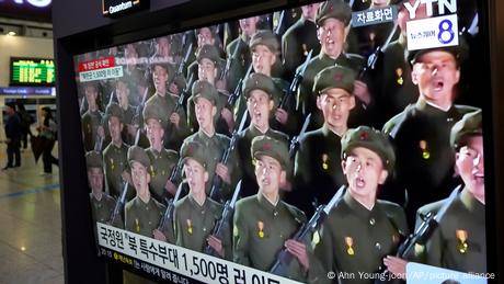 北約方面認為，朝鮮的軍事部署是平壤參與 「俄羅斯在烏克蘭的非法戰爭 」的 「重大升級」，違反聯合國安理會決議，是戰爭的 「危險擴張」。