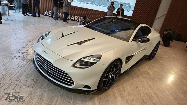 新臺幣 2,280 萬元起，預計今年第一季交車　全新 Aston Martin Vanquish 正式在臺登場