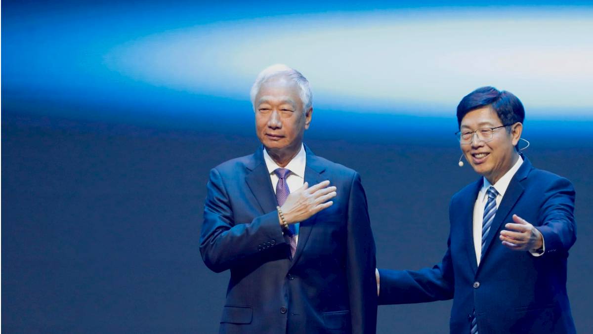 鴻海大股東申報轉讓5180張! 郭台銘長女郭曉玲名下2公司出清持股套現逾11億元| 太報| LINE TODAY