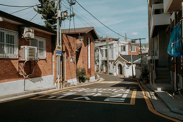 西村的慢步調是許多創意人士居住在此街區的原因之一