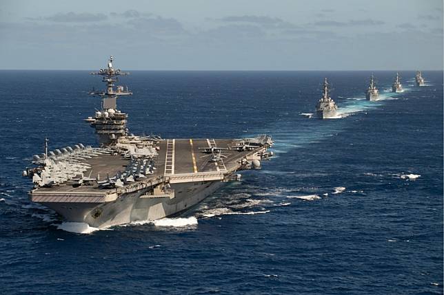 反艦武器將改變未來的海上作戰，圖為正在海上進行演習的羅斯福號航空母艦群。（圖片取自美國海軍）