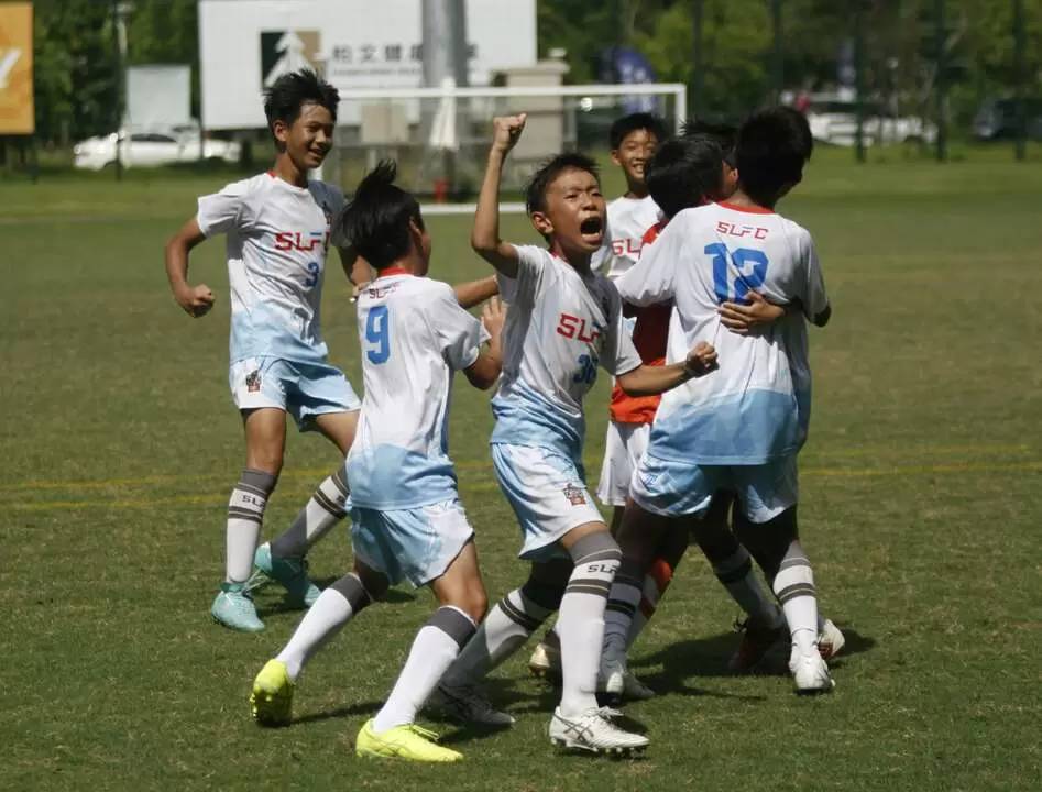 足球》「不到最後1秒不放棄！」 SLFC從落後2球追平PK大戰獲勝晉4強 | 麗台運動 | LINE TODAY