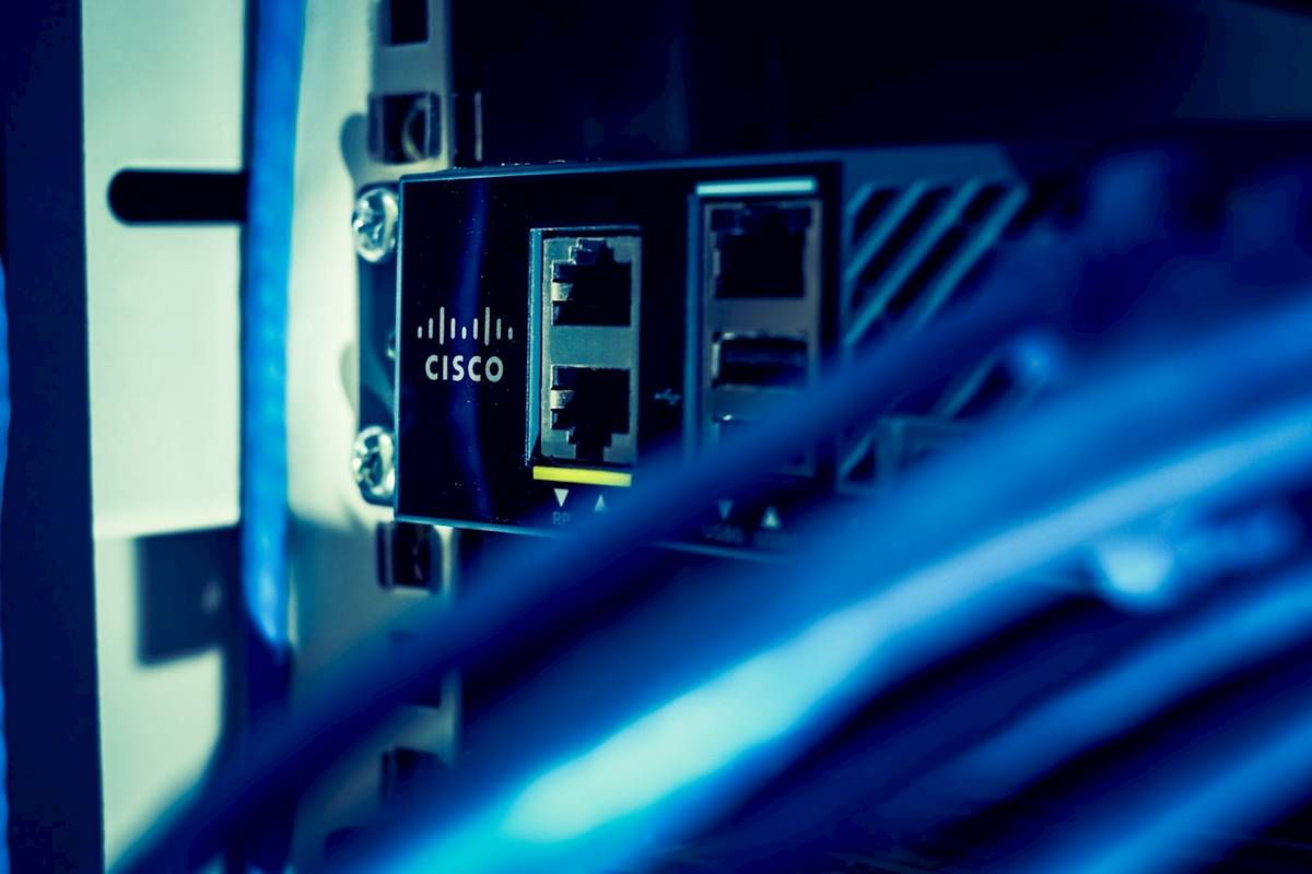 美股研究報告】網通大廠思科財報亮眼，轉型之路是否步上正軌？ | CMoney | LINE TODAY