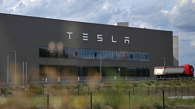 2023年7月，特斯拉位於德國柏林近郊格林海德的超級工廠。路透社