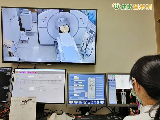 正子斷層造影(PET )結合電腦斷層掃描(CT)是目前醫界診斷癌症、心臟病，以及腦部神經精神疾病等具突破性的重要診斷工具。(照／由振興醫院提供)