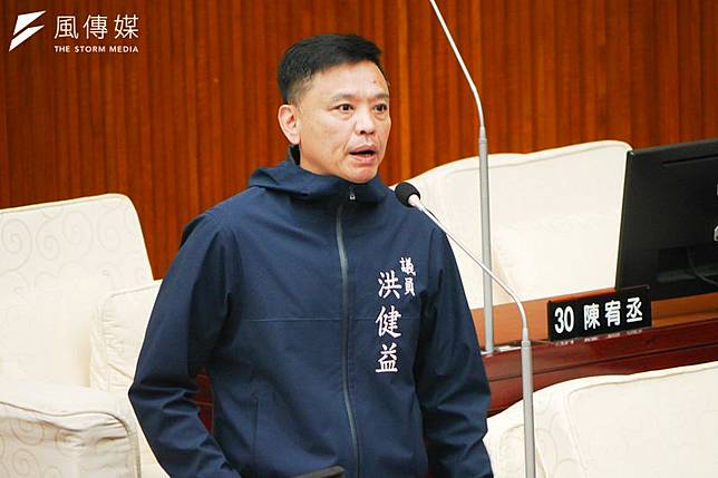 民進黨議員洪健益（見圖）20日在政論節目上爆料，總統賴清德經常與罷免案的領銜人開會。（資料照，蔡親傑攝）