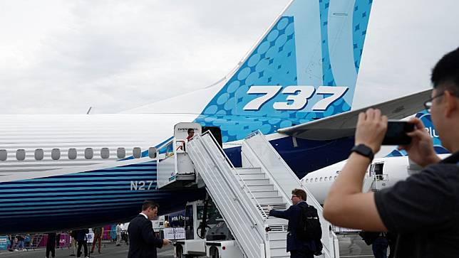 巴黎航空展本週舉行，波音20日在勒布爾熱機場展出737-10 Max 客機。路透社