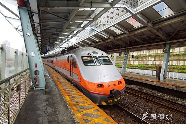 交通部表示，「UMAJI<u>遊買集</u>」APP屆時將可結合台鐵、高鐵訂票服務。（資料照，盧逸峰攝）