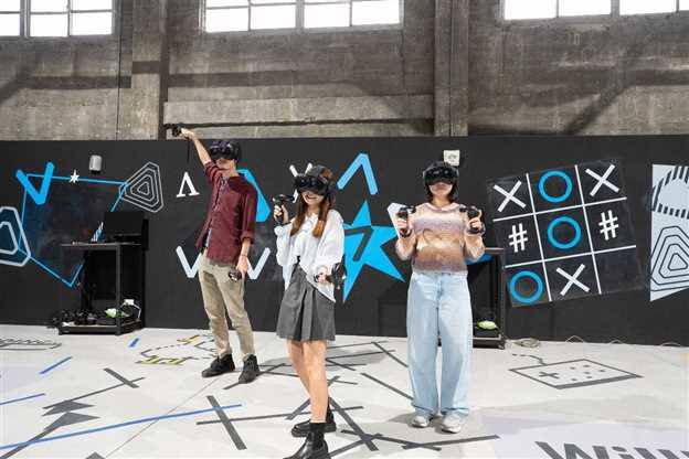 HTC攜手霹靂 推大型沉浸式多人走動VR體驗 | MoneyDJ理財網 | LINE TODAY
