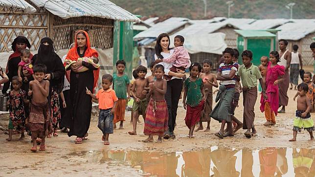 “ปู ไปรยา” บุกค่ายลี้ภัยใหญ่สุดในโลก หยิบยื่นมนุษยธรรมพวกถูกลืม