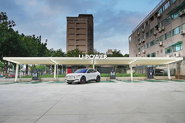 U-POWER環臺超高速充電網路深受業界肯定，U-POWER與福特六和正式宣布攜手合作