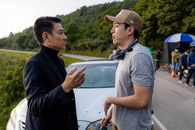 劉德華演出柯受良次子柯有謙執導的電影《速命道》。