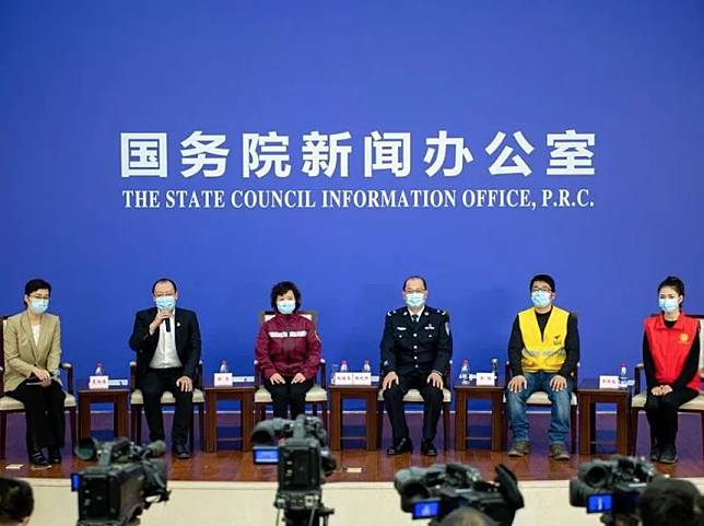 國務院新聞辦公室23日在武漢舉行第三場新聞發佈會。   圖：翻攝自中國「人民網」
