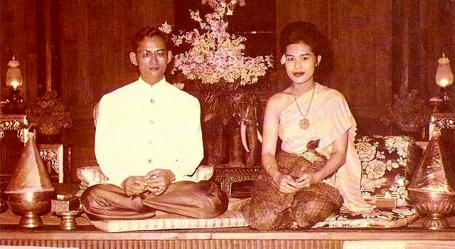 ภาพหาชมยาก!!! ย้อนชมช่วงเวลาแห่งความปลาบปลื้มใจ ในพระราชพิธีราชาภิเษกสมรส “ในหลวงรัชกาลที่ 9” และ “พระราชินี”